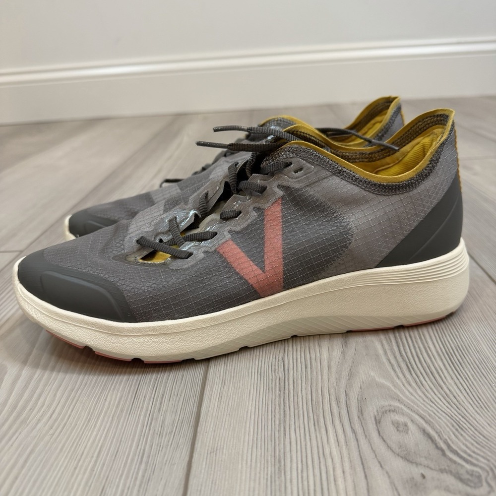 Vionic Women Size 9.5 Sneakers Shoes Celeste Casual Athletic Lace Up Comfort